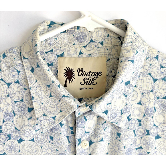 Vintage Silk circa 1969 Men's Button Up Short Sleeve Casual Shirt - Picture 3 of 5